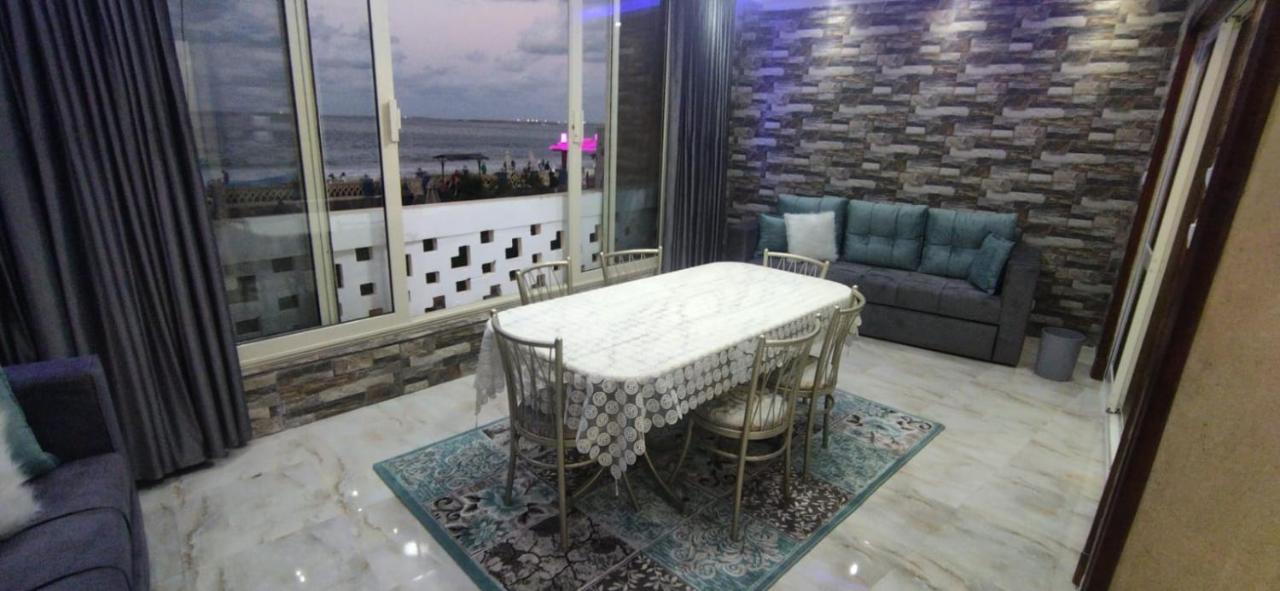 Renovated Beachfront Chalet: Ultra-luxe Sea View In Al Mamourah
