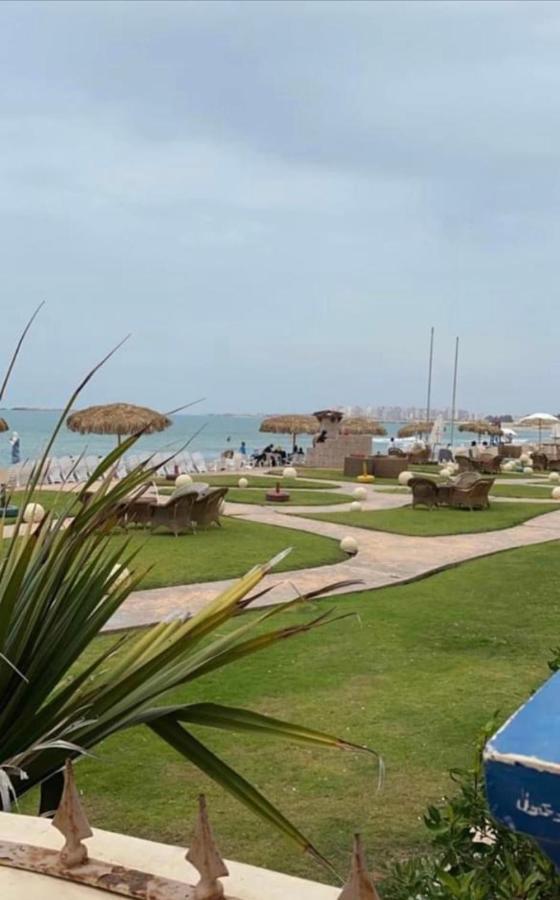 Renovated Beachfront Chalet: Ultra-luxe Sea View In Al Mamourah * Alexandria